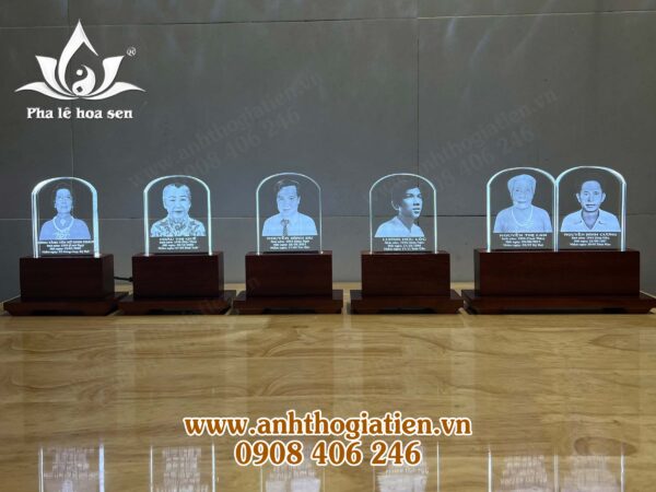 03-2-600x450